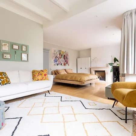 De Zuiderstolp Bed & Breakfast 3*