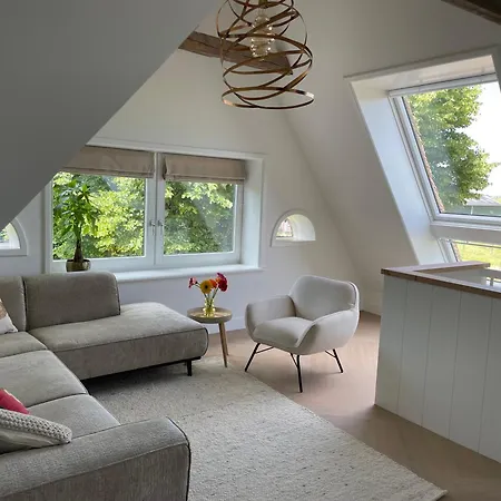 De Zuiderstolp Bed & Breakfast 3*